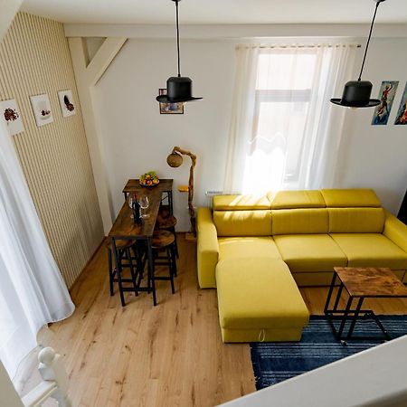 Central Muse Apartment Bukarest Exterior foto